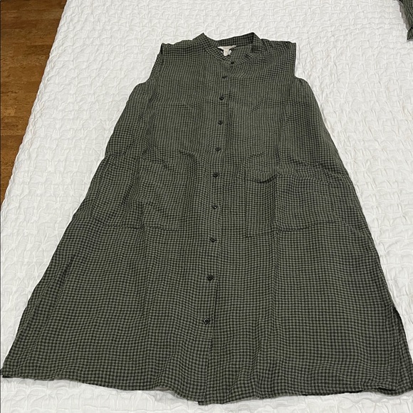 Eileen Fisher Loden Green Gingham Puckered Organic Linen Dress XS NWT - threedaughtersproperties.com Eileen Fisher Loden Green Gingham Puckered Organic Linen Dress XS NWT - threedaughtersproperties.com